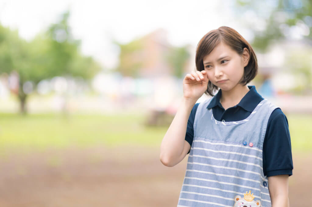 人手不足で大変な思いをしている介護職員